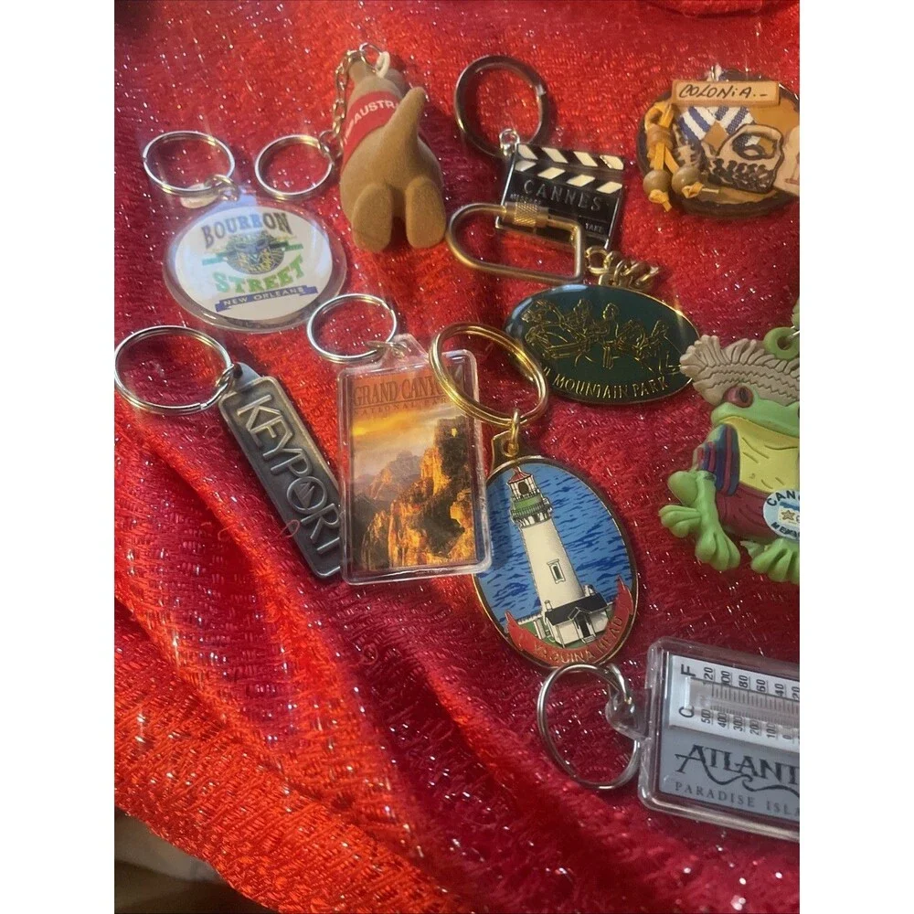 Vintage Souvenir Keychain Lot of 13 Oregon Grand Canyon Cancun Bourbon Street